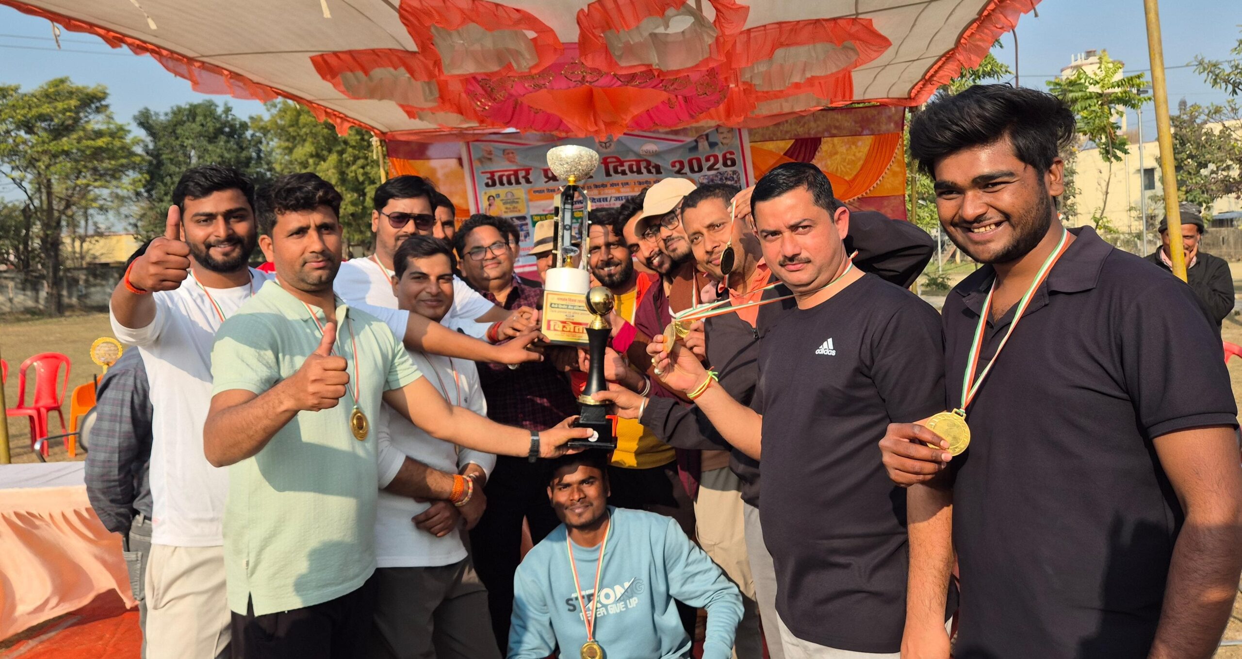 रोमांचक क्रिकेट मुकाबले में पत्रकारों की जीत